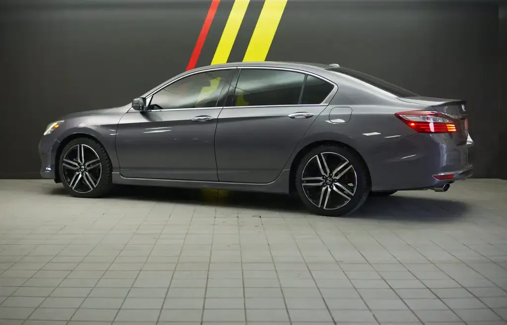 Honda Accord 2017 photo 3