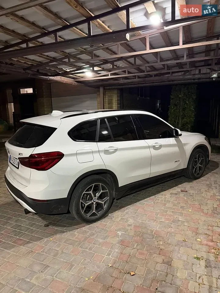 BMW X1 2016 photo 2