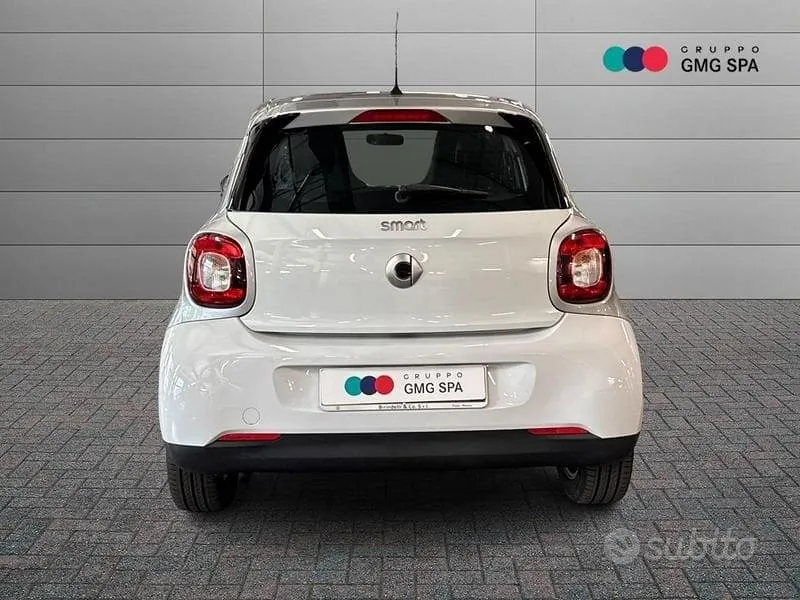 Smart Forfour 2018 photo 4