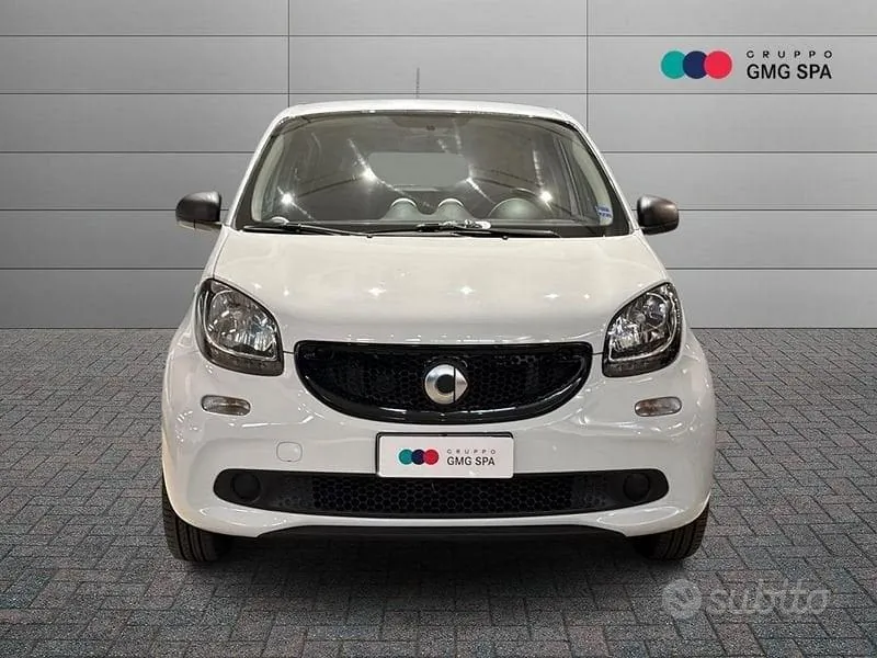 Smart Forfour 2018 photo 2