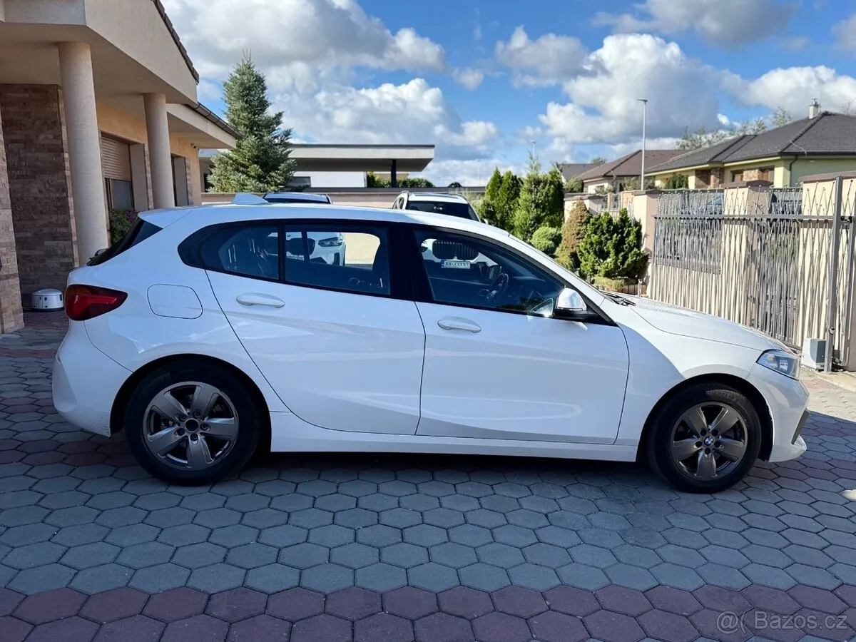 BMW 1 Series 2021 photo 5