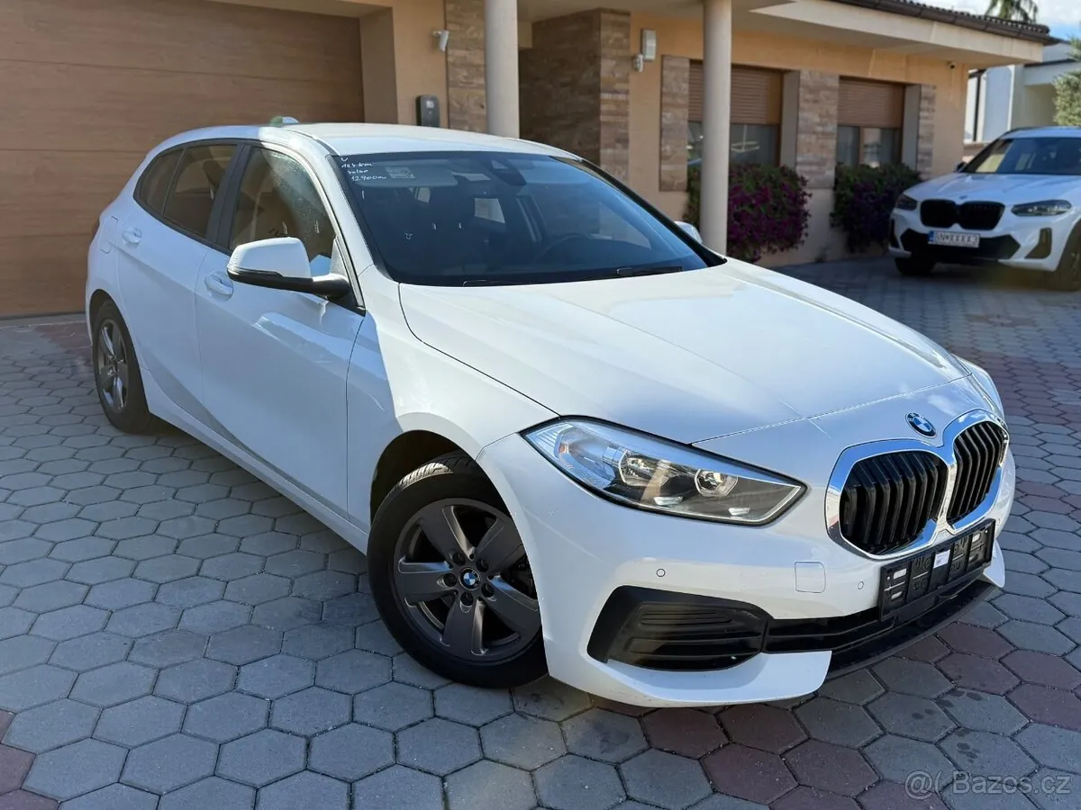 BMW 1 Series 2021 photo 3