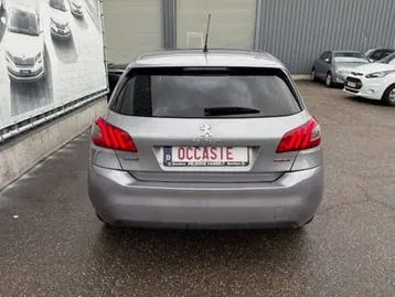 Peugeot 308 2020 photo 3