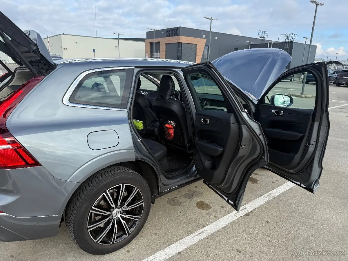 Volvo Xc60 2020 photo 5