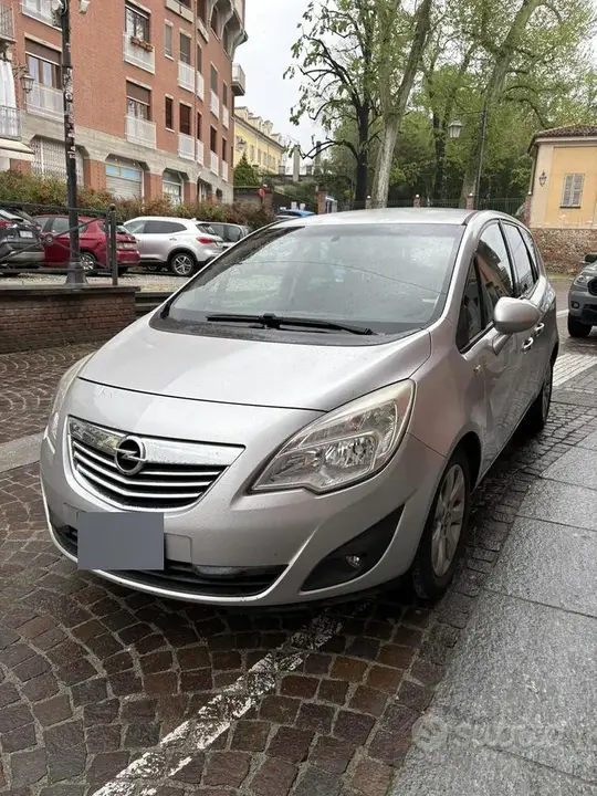 Opel Meriva 2011 photo 2