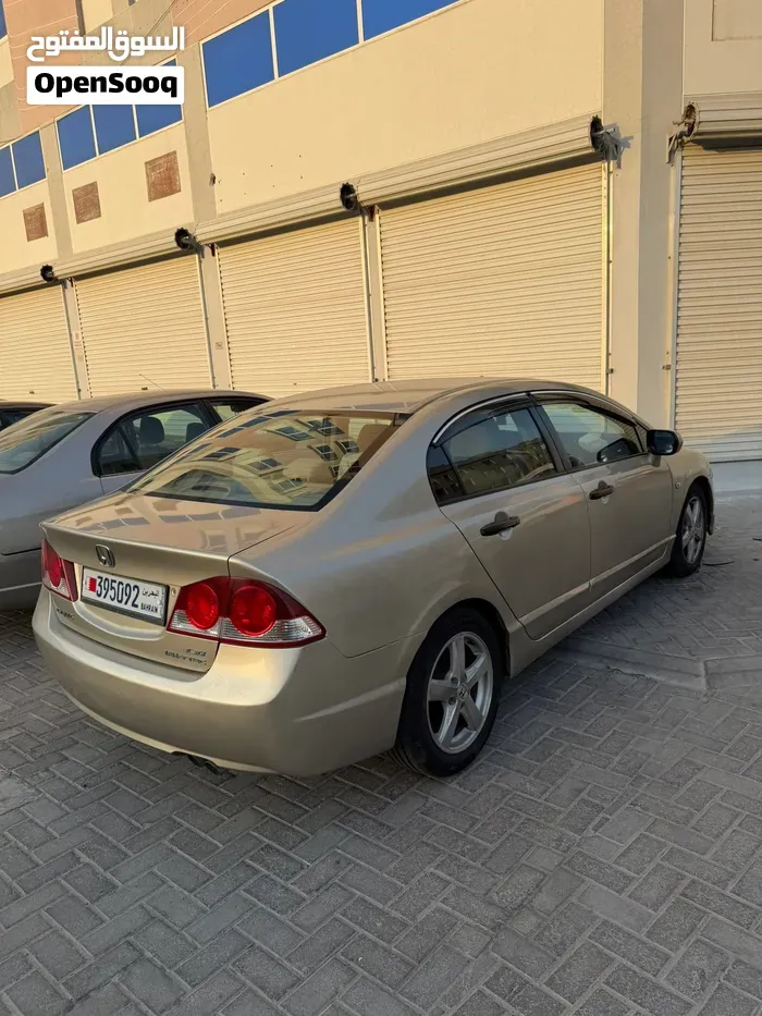 Honda Civic 2007 photo 2