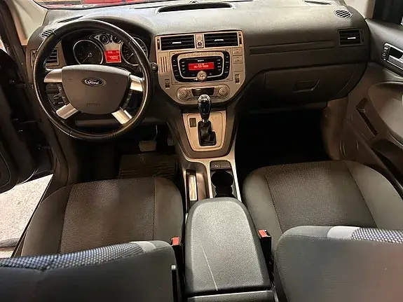 Ford Kuga 2013 photo 3