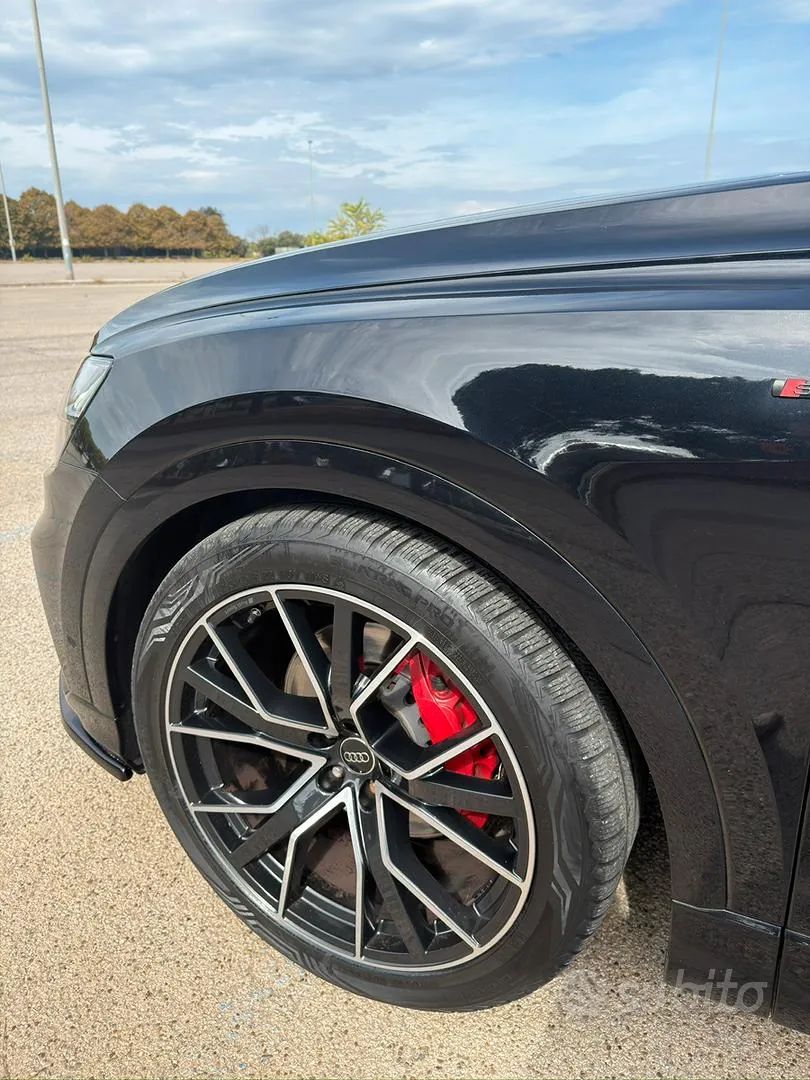 Audi Q8 2021 photo 5