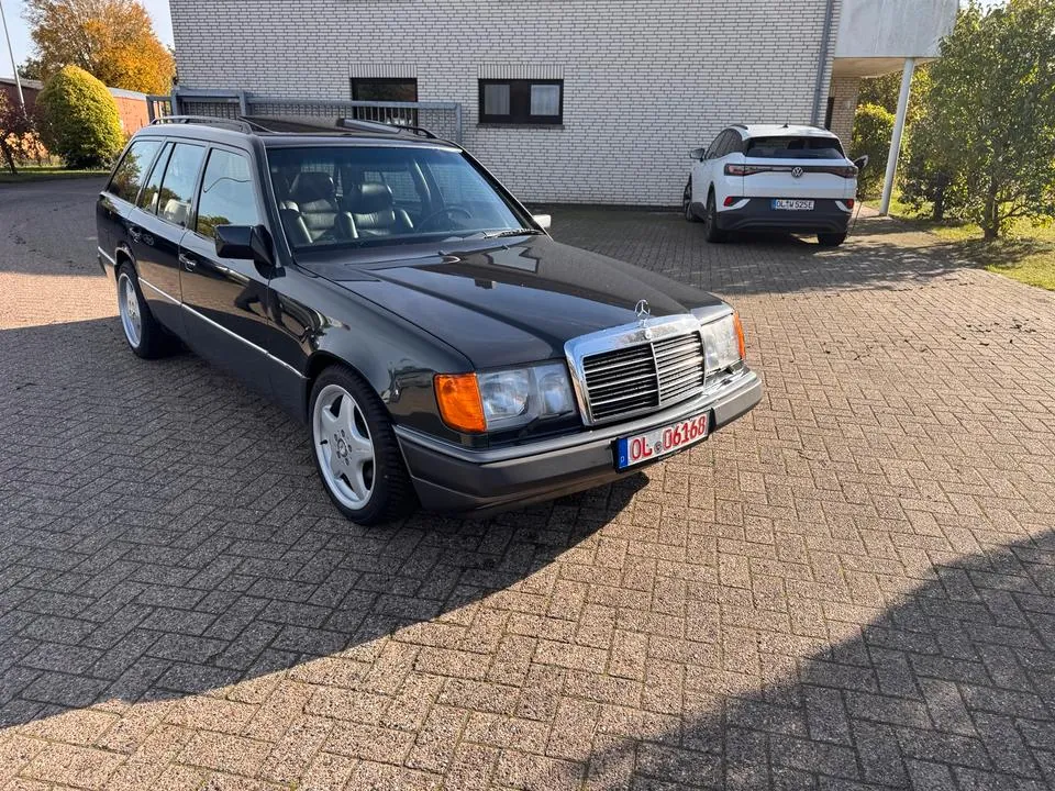 Mercedes-Benz S124