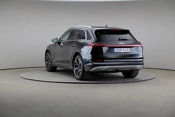 Audi E-Tron 2022 photo 2