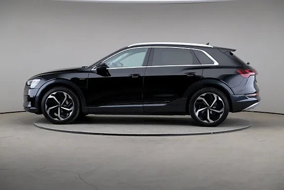 Audi E-Tron 2022 photo 4