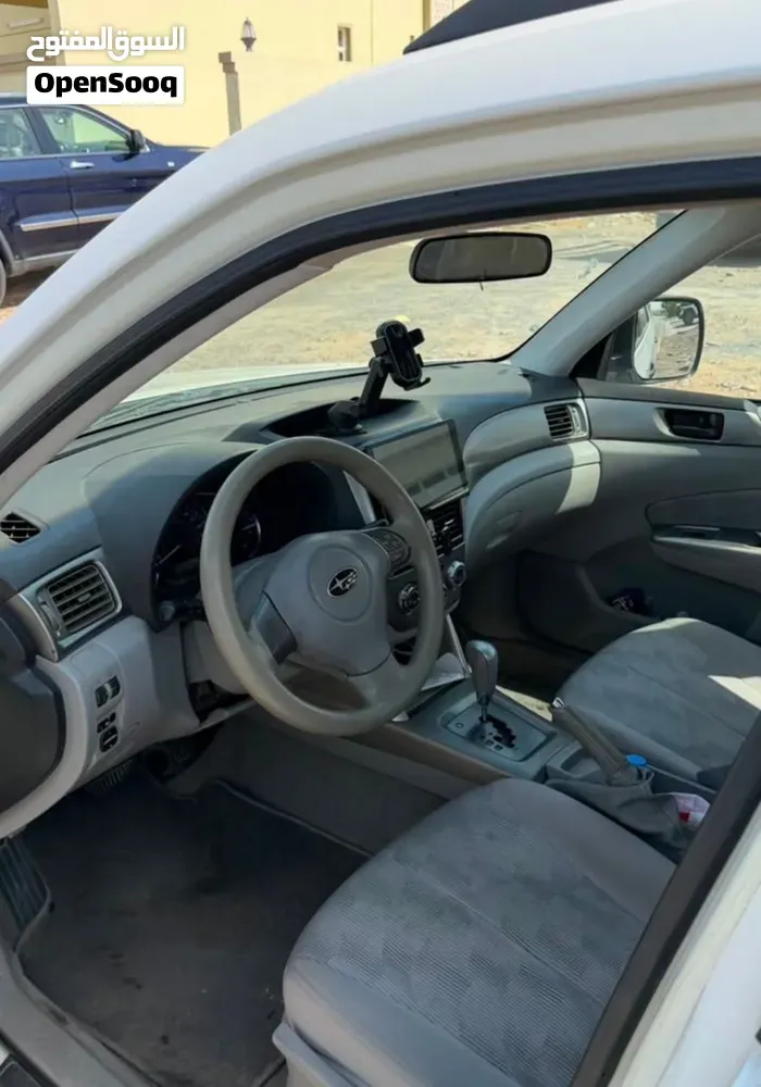 Subaru Forester 2010 photo 3