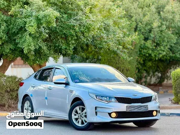 Kia K5 2017 photo 2