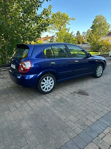 Nissan Almera 2002 photo 3