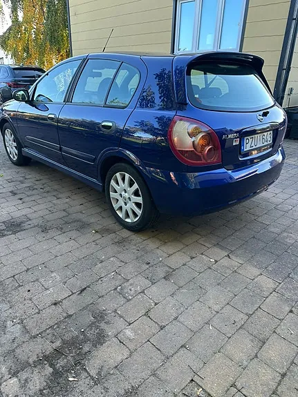 Nissan Almera 2002 photo 4