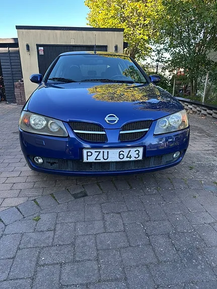 Nissan Almera 2002 photo 2
