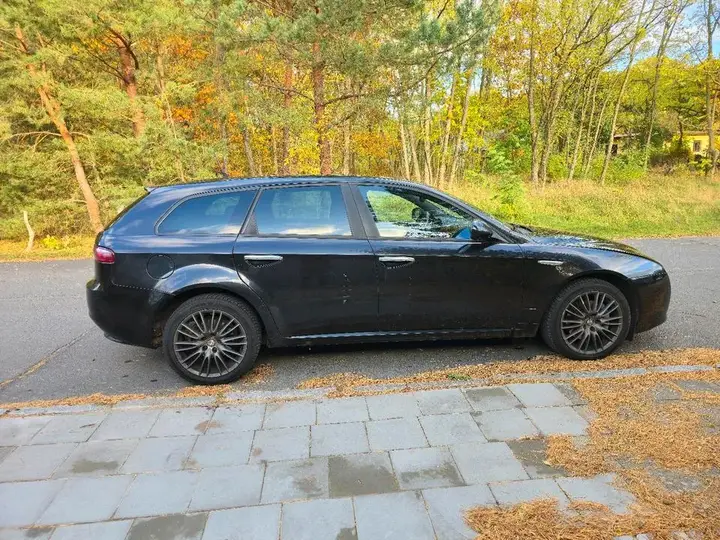 Alfa Romeo 159