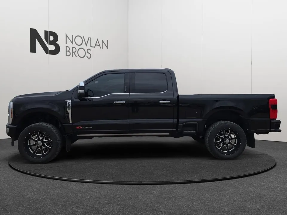 Ford F-350 Super Duty 2024 photo 2
