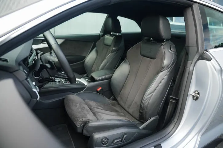 Audi A5 2016 photo 2