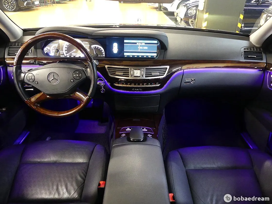 Mercedes-Benz S500L 2010 photo 4
