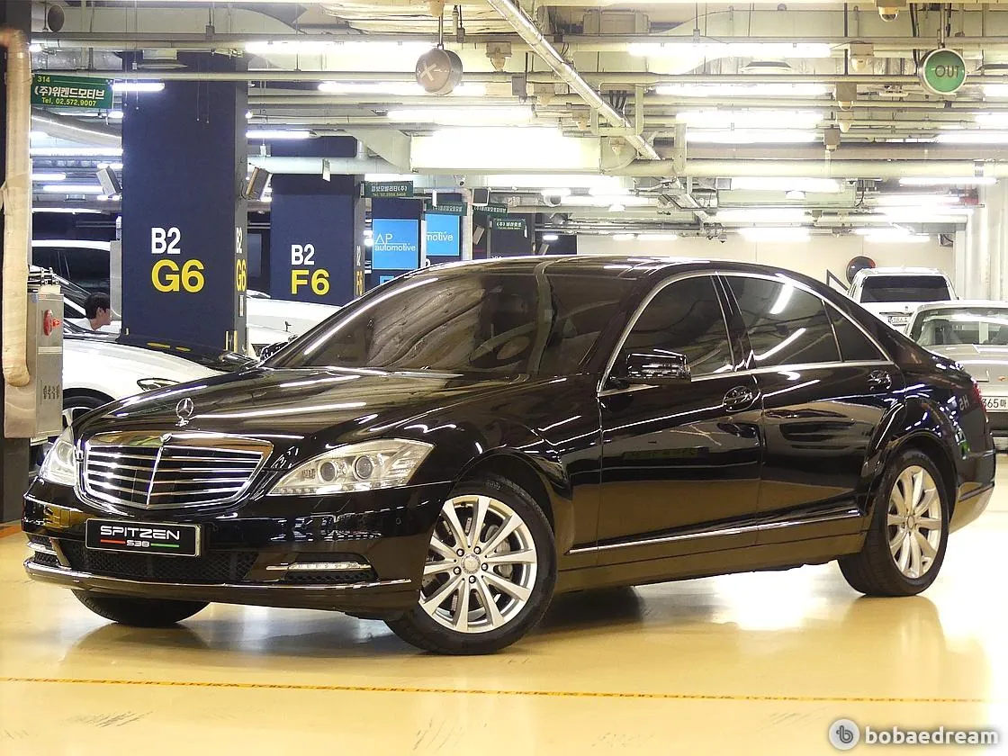 Mercedes-Benz S500L 2010 photo 2