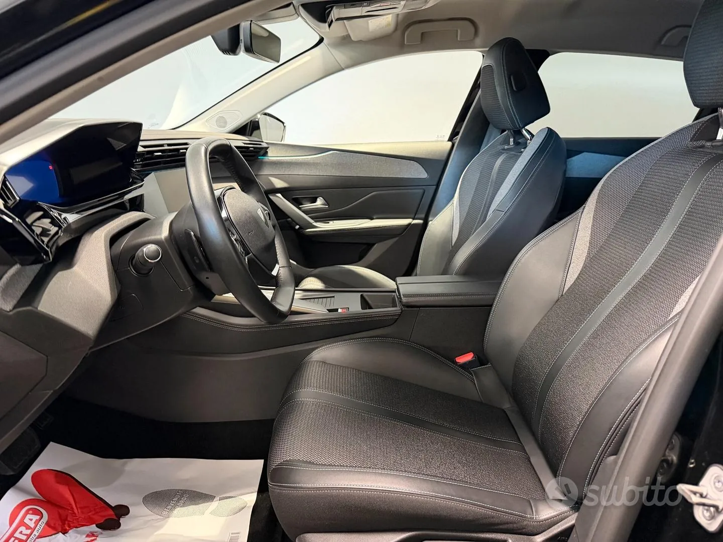 Peugeot 308 2022 photo 4