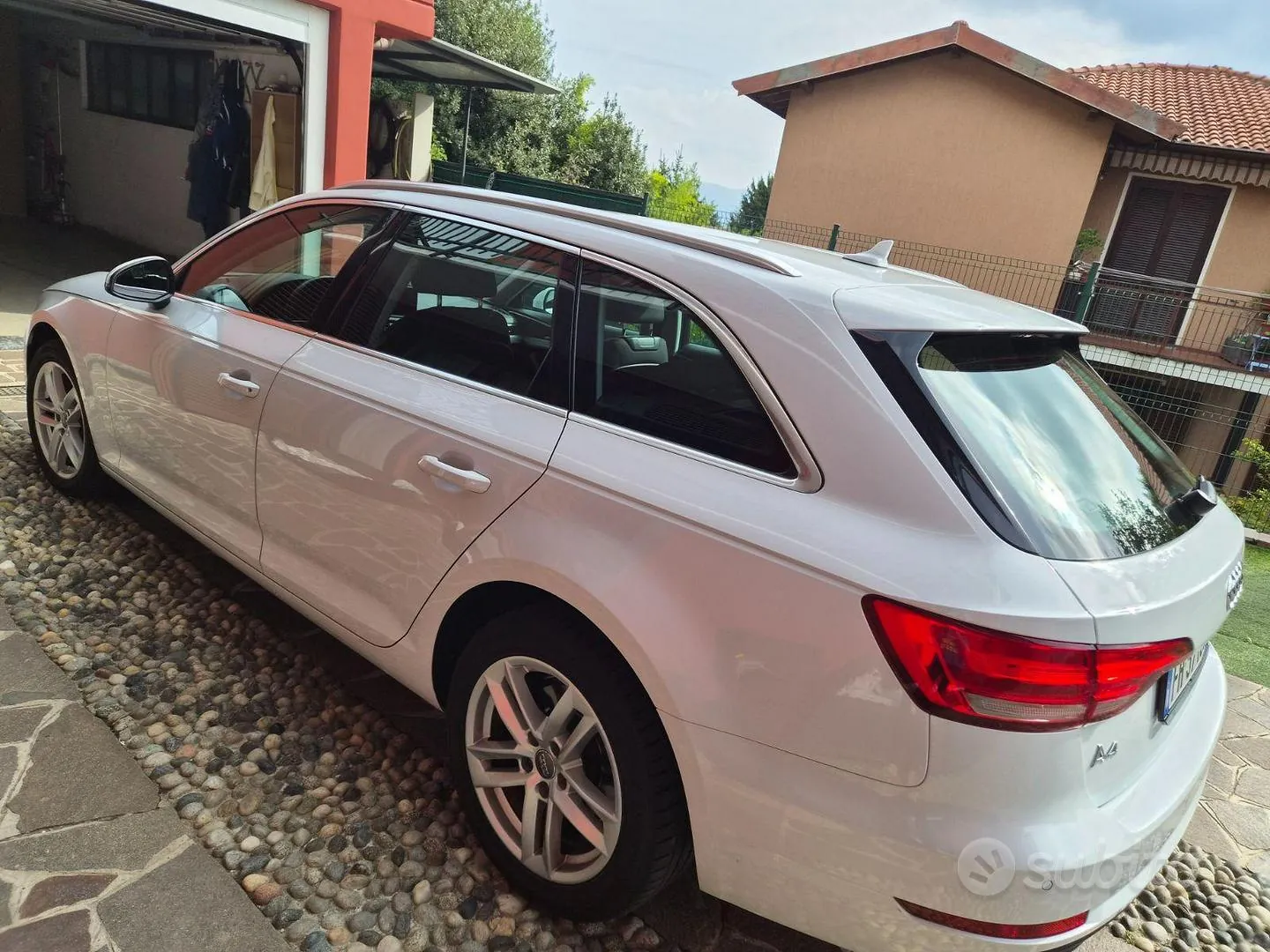 Audi A4 Avant 2017 photo 3