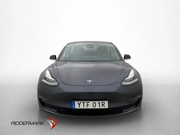 Tesla Model 3 2020 photo 3