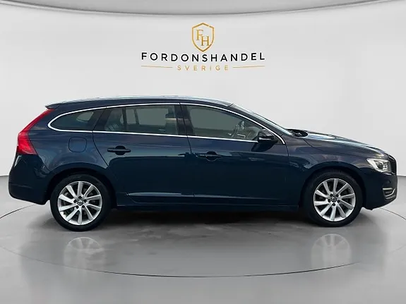 Volvo V60 2015 photo 4