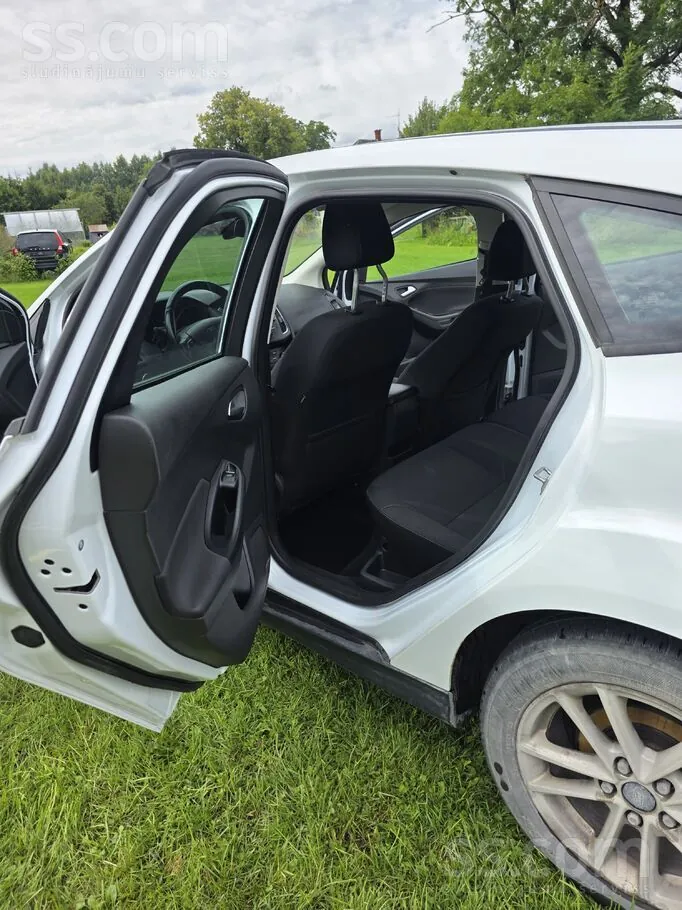 Ford Focus 2017 photo 4
