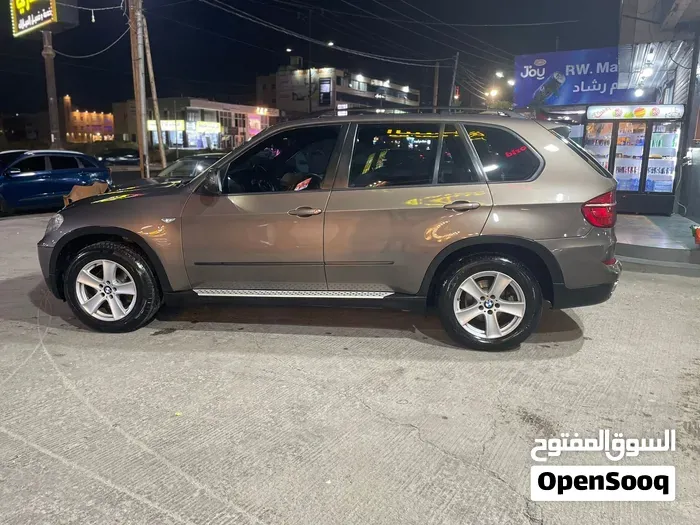 BMW X5 2011 photo 2