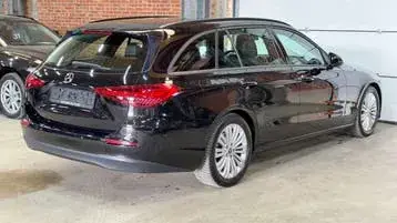 Mercedes-Benz C-Class 2023 photo 2