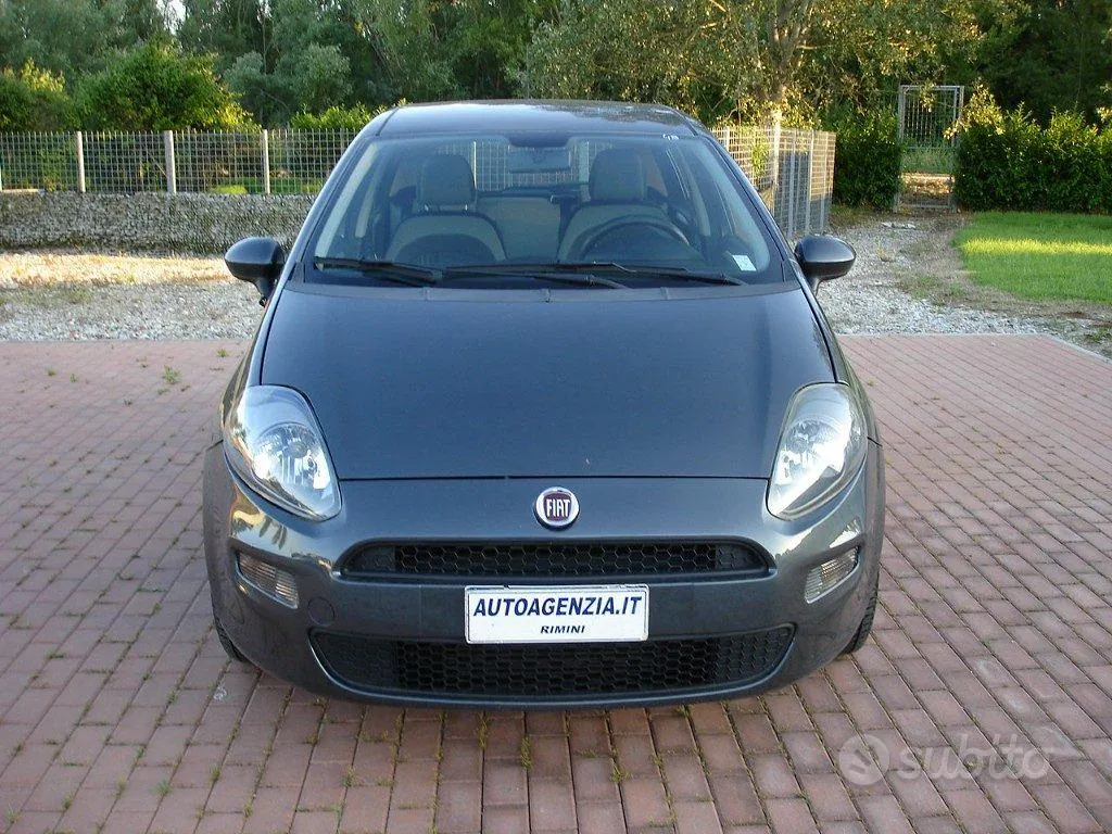 Fiat Punto 2012 photo 5