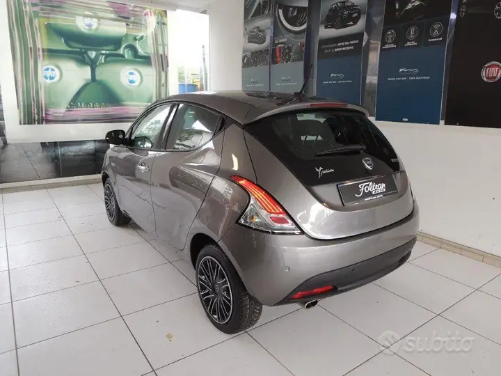 Lancia Ypsilon 2023 photo 4