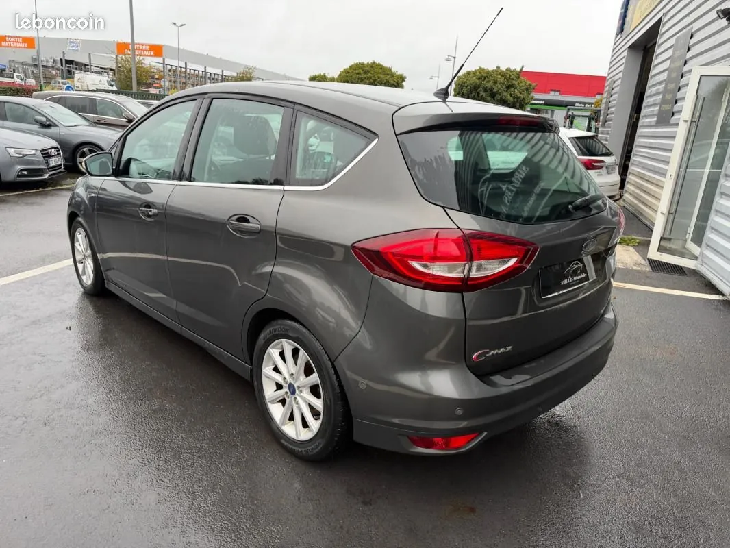 Ford C-Max 2015 photo 2