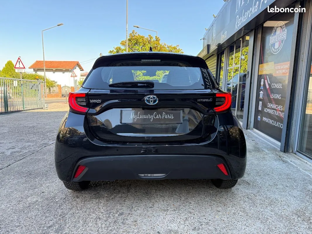 Toyota Yaris 2022 photo 5