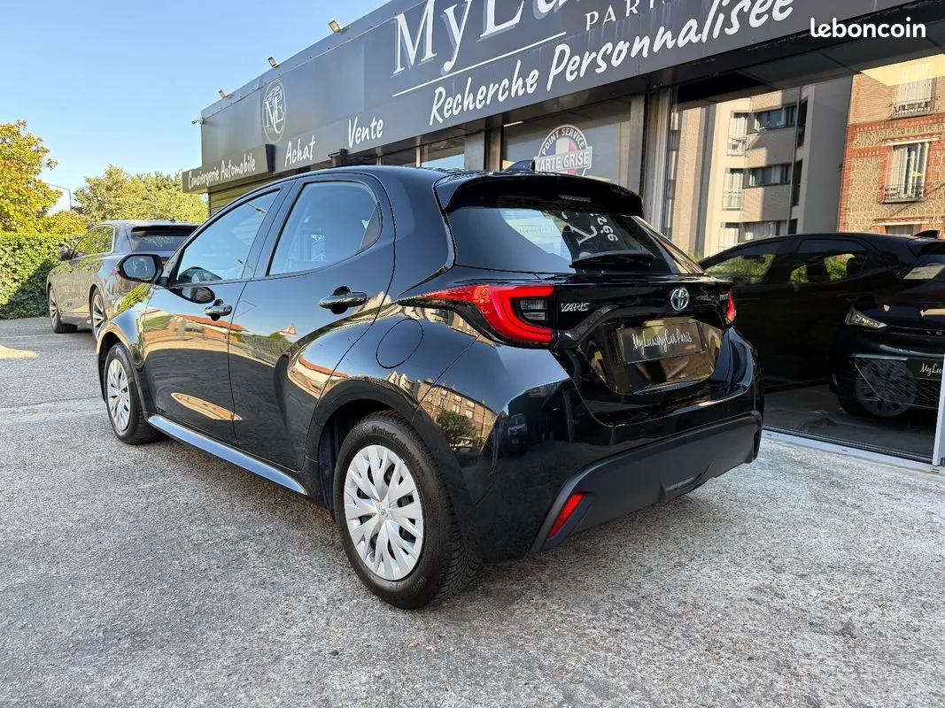 Toyota Yaris 2022 photo 4