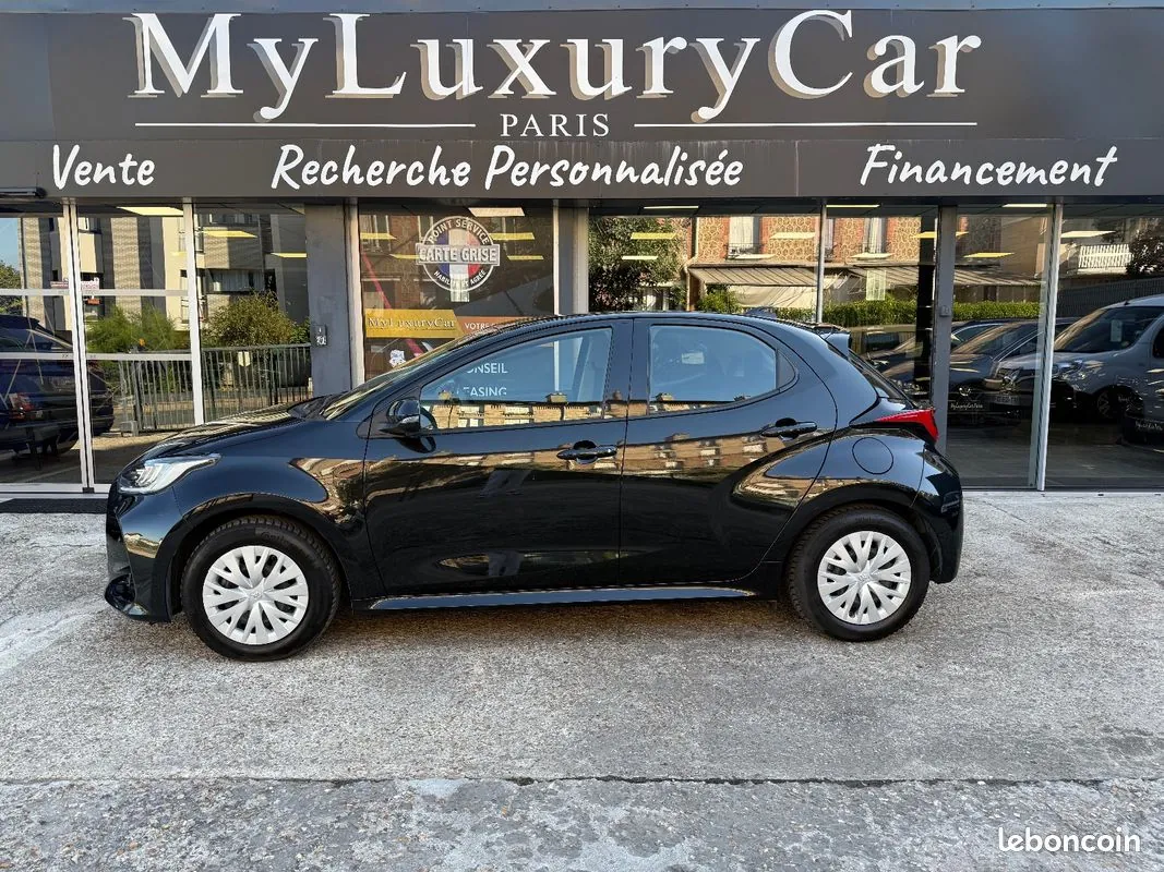 Toyota Yaris 2022 photo 3