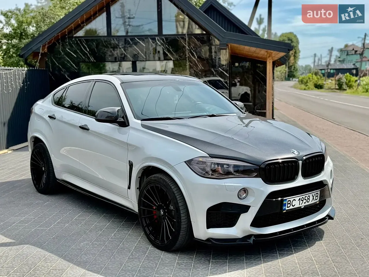 BMW X6 M 2018 photo 2