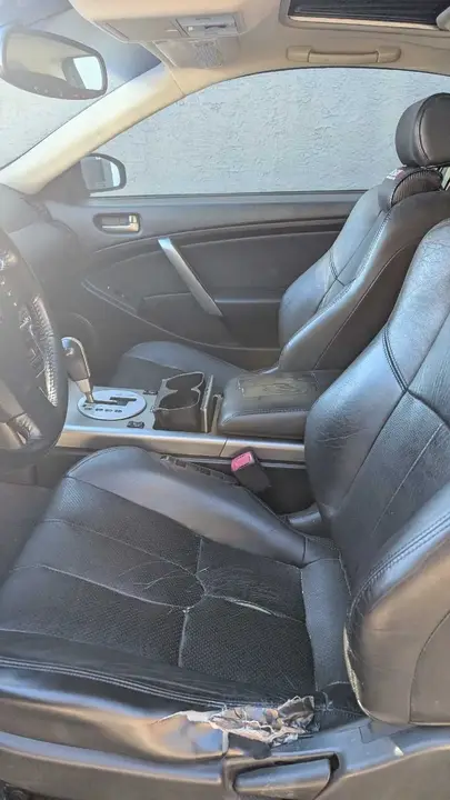 Infiniti G35 2004 photo 3