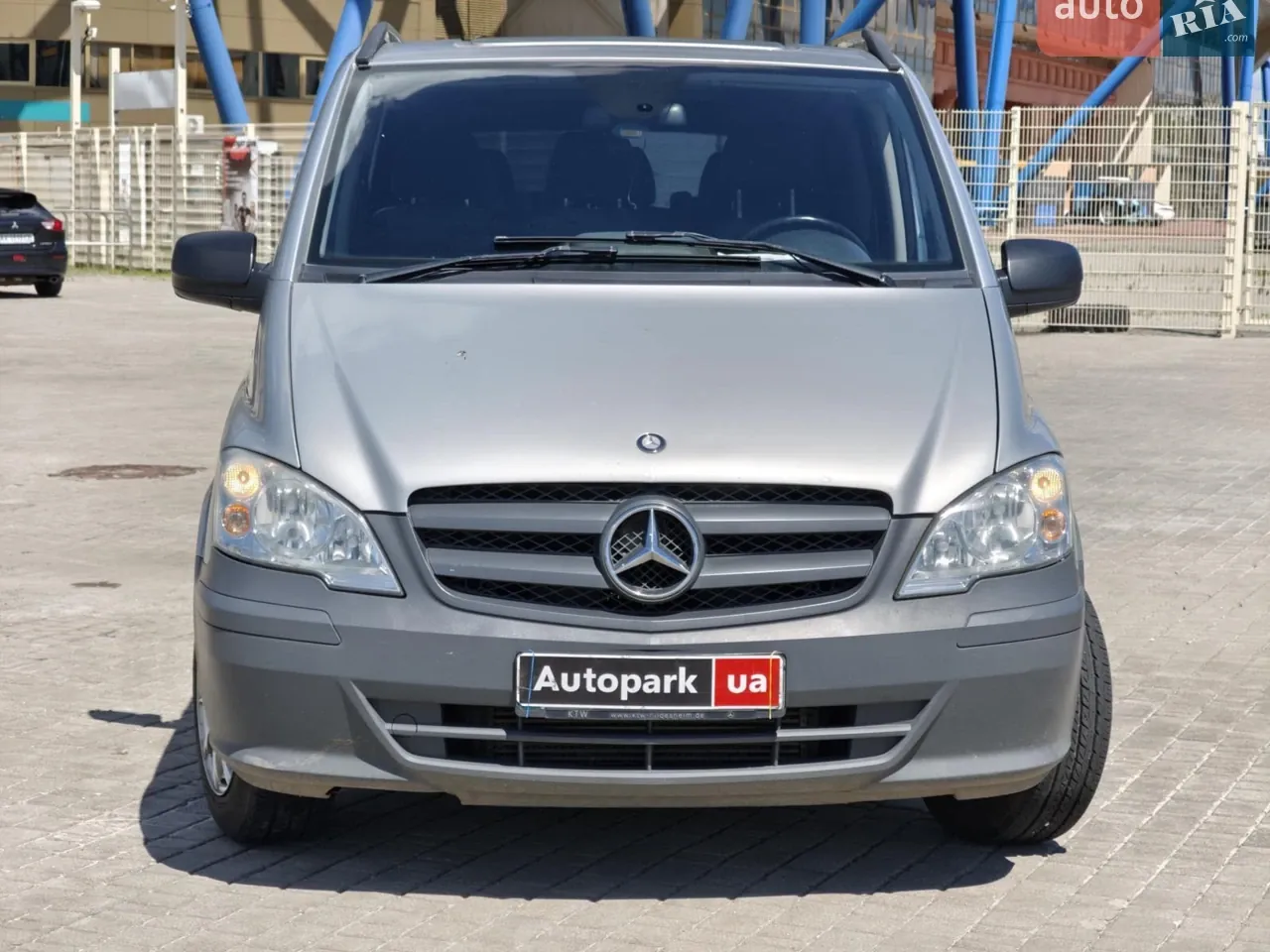 Mercedes-Benz Vito 2013 photo 2