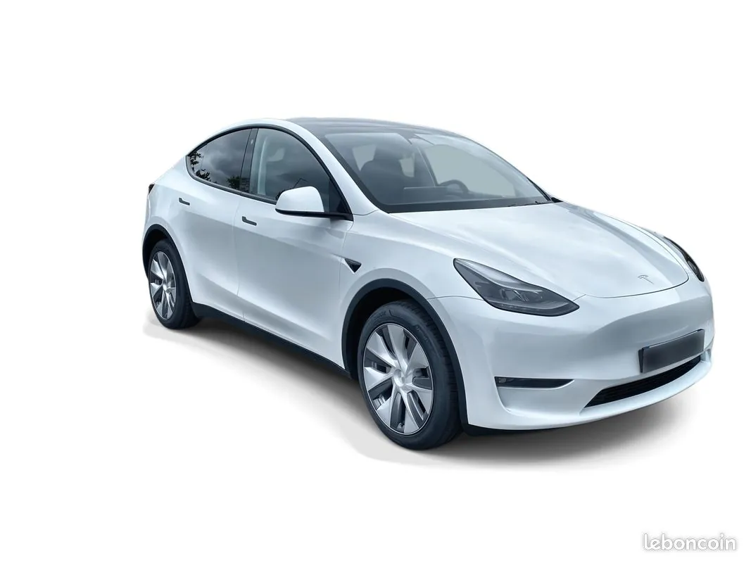 Tesla Model Y 2023 photo 3