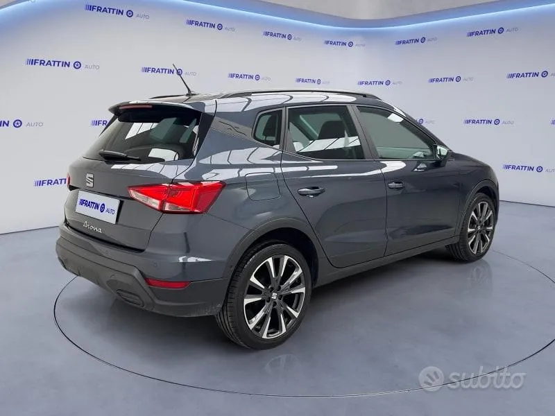 Seat Arona 2025 photo 3