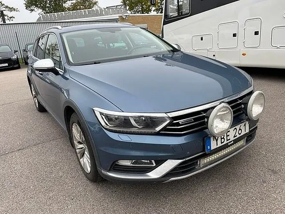 Volkswagen Passat Alltrack 2016 photo 2