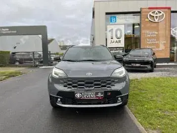 Toyota Yaris Cross photo 2