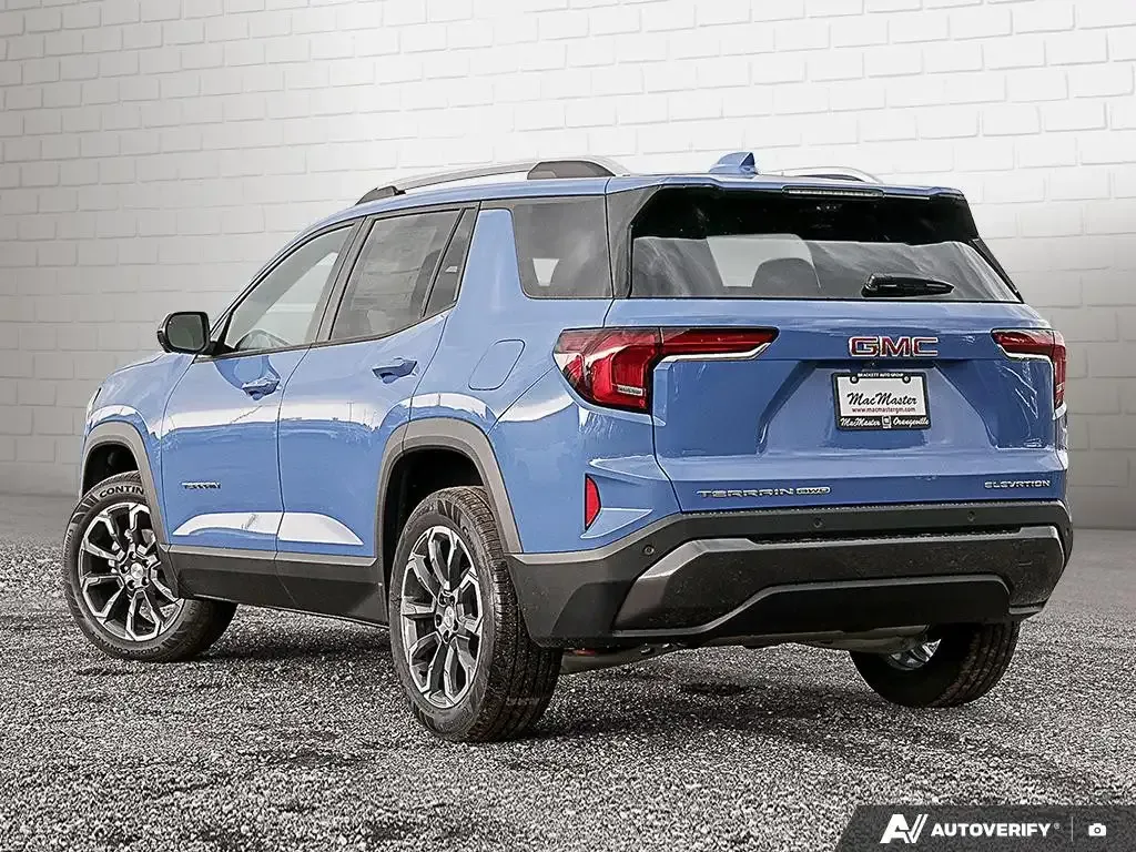 GMC Terrain 2027 photo 3