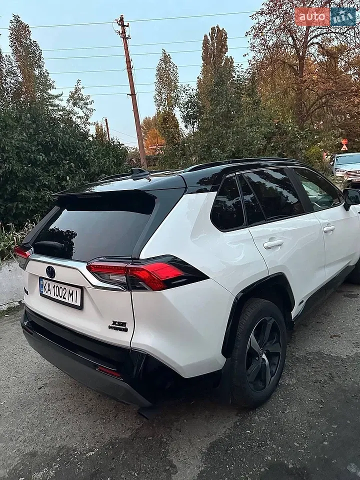 Toyota Rav4 2020 photo 4