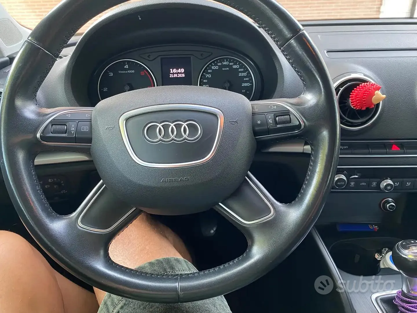 Audi A3 2015 photo 3