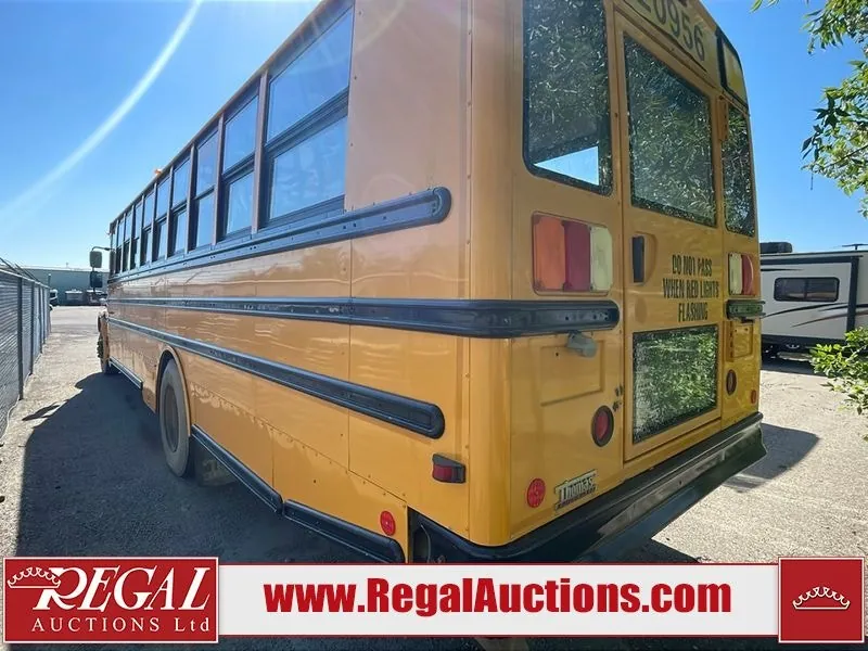 Freightliner B2 Bus Chassis 2012 photo 4