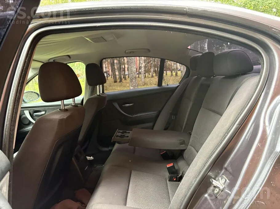 BMW 320D 2005 photo 5